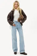 Dreaming awake Jeans | Mid straight classic denim fit