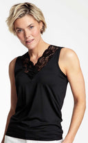 Pippa Nos | Basic top v-neck lace